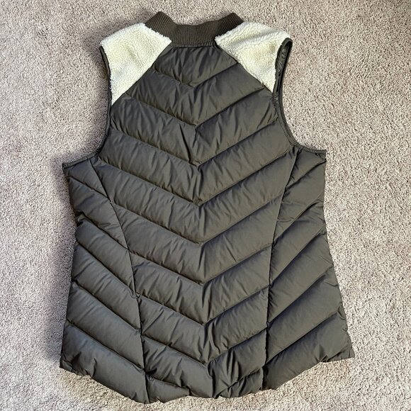 Athleta Olive Green Goose Down Tundra Sherpa Puffer Vest Quilted Women's Large - Picture 2 of 10